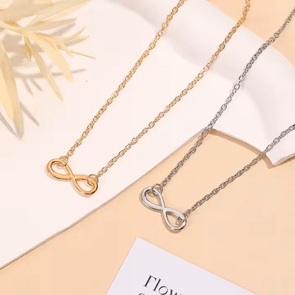 LIVIA UNENDLICH-KETTE